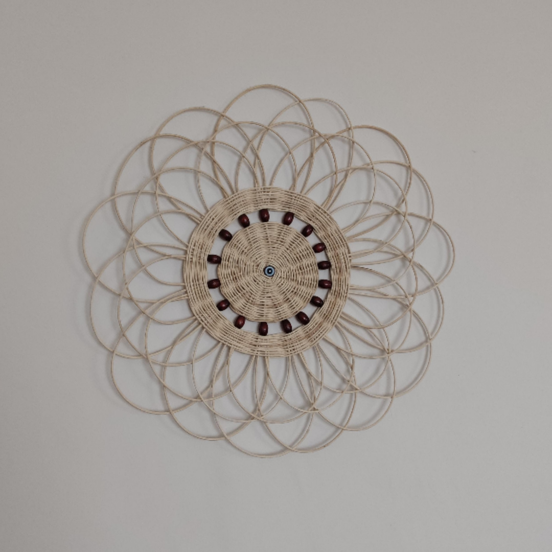 Boncuklu Çiçek Şekilli Duvar Süsü